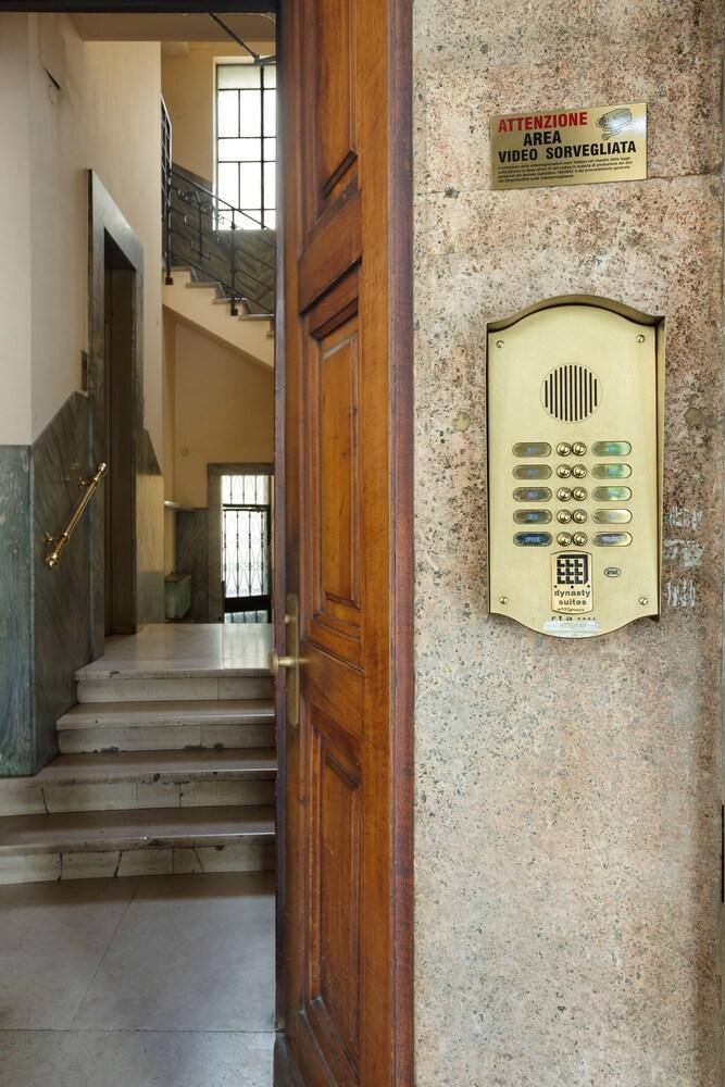 Aparthotel Dynasty Downtown